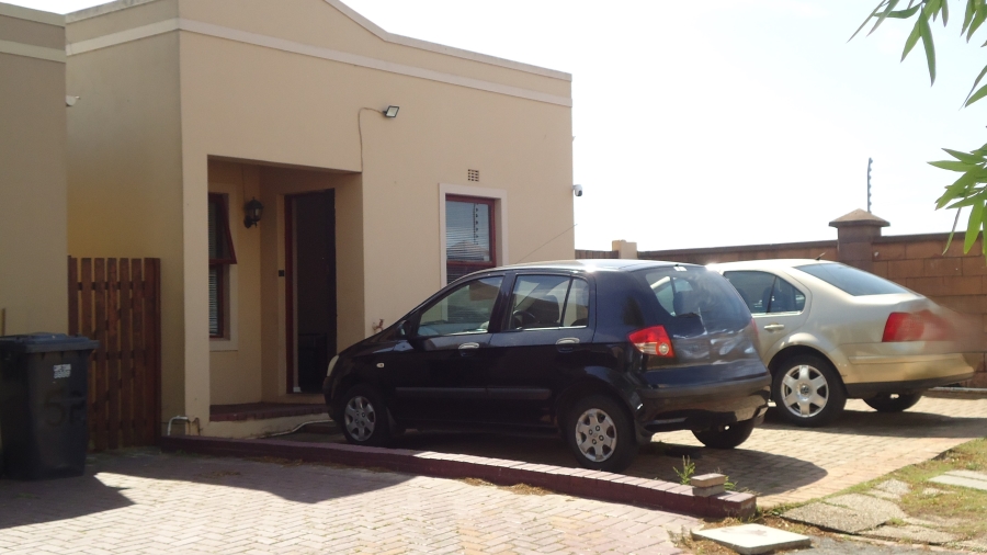 2 Bedroom Property for Sale in Bardale Village Western Cape